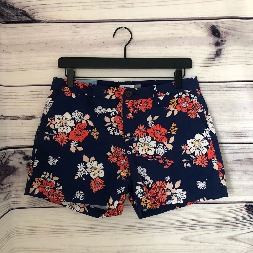 Old Navy Blue Floral Patterned Shorts Size 4 NWT